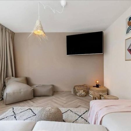 Michelle - Recent Gerenoveerd Stijlvol Appartement ออสเทนด์ ภายนอก รูปภาพ