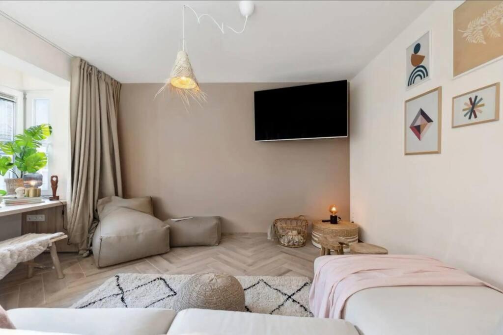 Michelle - Recent Gerenoveerd Stijlvol Appartement ออสเทนด์ ภายนอก รูปภาพ